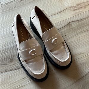 Coach Womens Beige Loafers with Black Soles